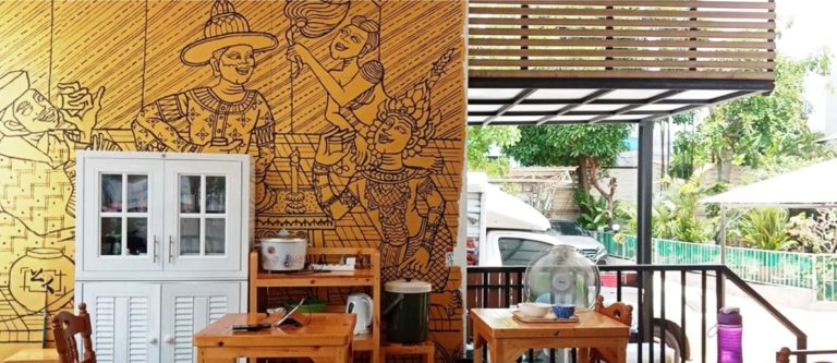 Khao Soi Kitchen スクンビット５０にあるカオソイ屋の手書きチョークボード制作実績のサムネイル